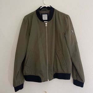 🔥USED🔥 Army Green Bomber Jacket
